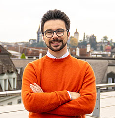 Rodrigo González Alonso, a graduate of the Master's programme in Applied Information and Data Science at the Lucerne University of Applied Sciences and Arts (HSLU)