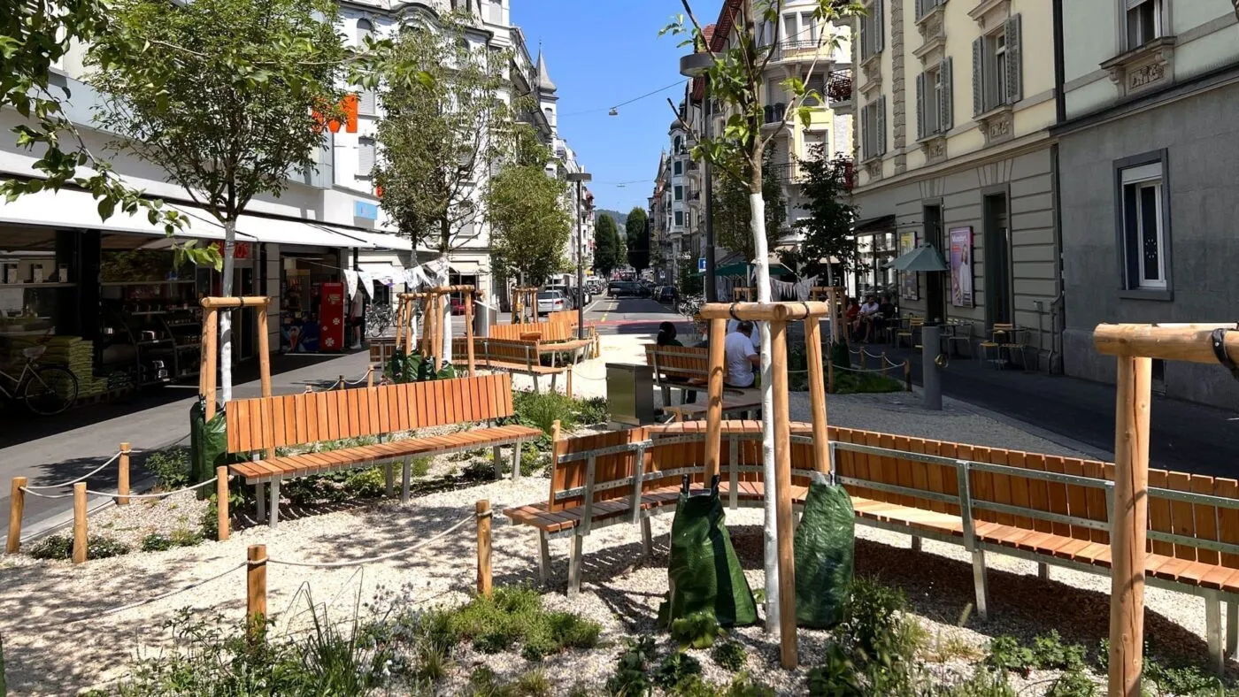 Fotografie des realisierten Waldstätterpärklis, aufgenommen vor Ort an der Waldstätterstrasse Luzern