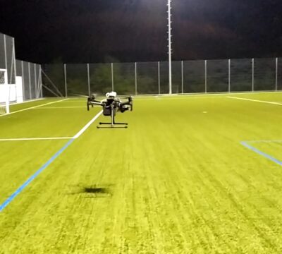 Beleuchtungsstärkemessung mit Drohne auf Fussballplätzen