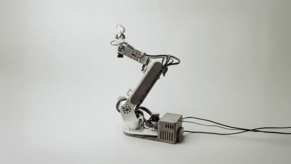 Roboter-Arm (mit Annin Robotics Software)