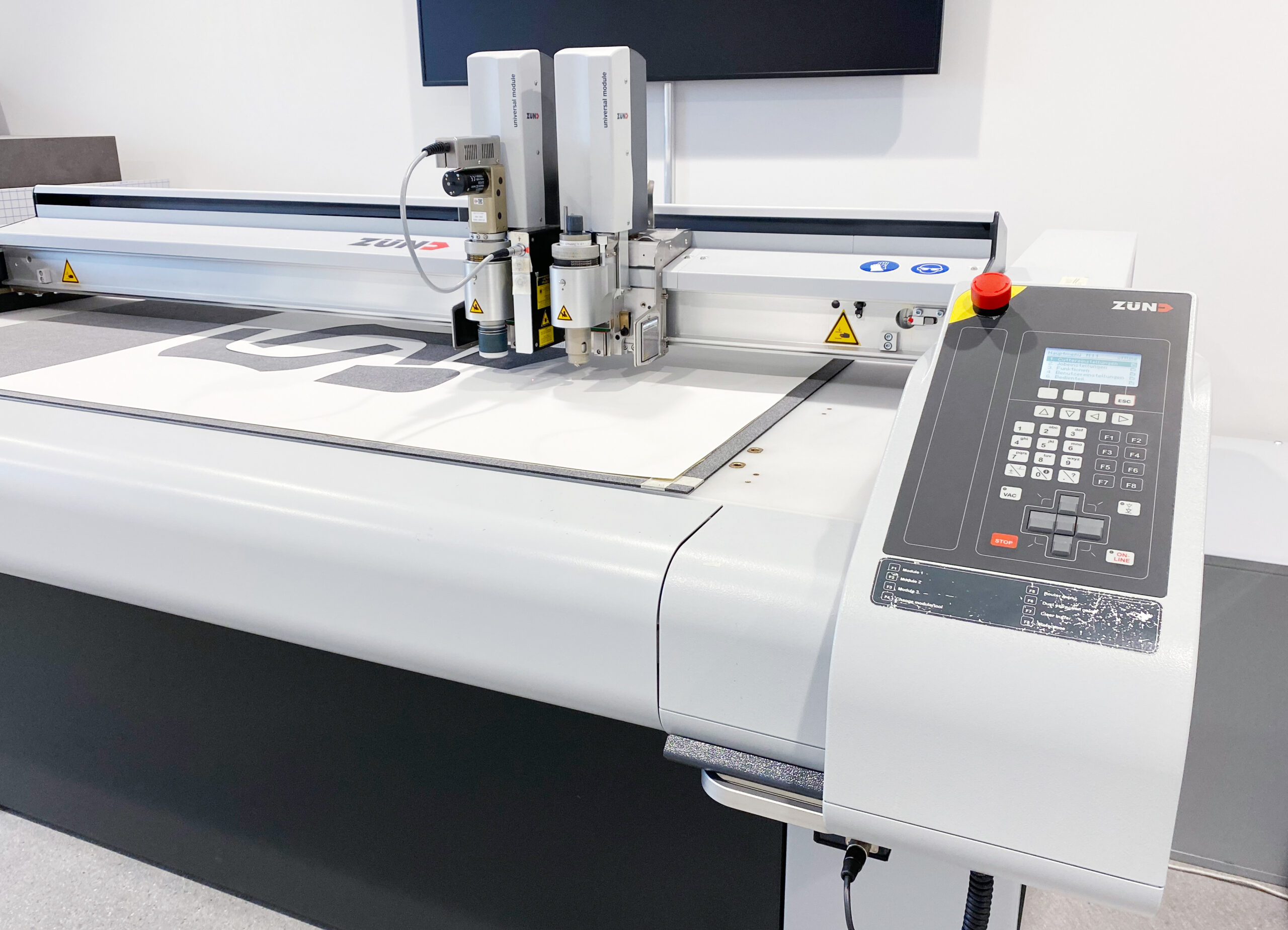 Einführung Zünd Schneideplotter